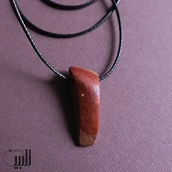 گردنبند چوبی طرح مینیمال