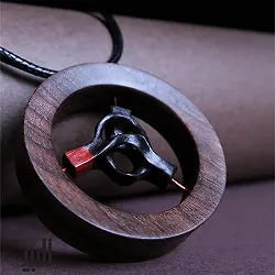 گردنبند چوبی مفهومی از هرج و مرج (تک نسخه)