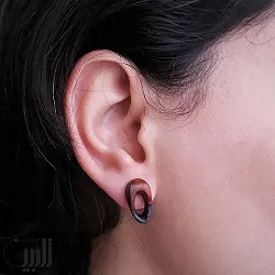 پیرسینگ چوبی تکی طرح تعادل