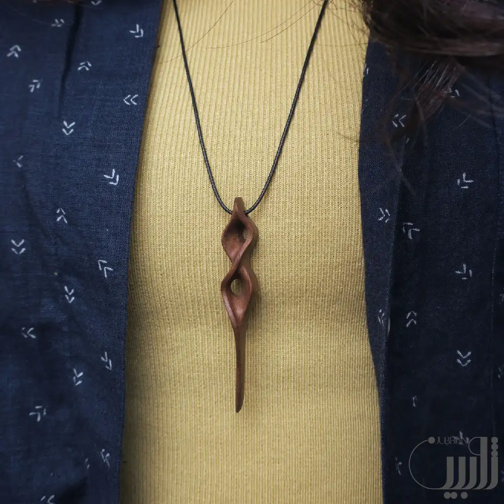 گردنبند چوبی زمزمه ها (تک نسخه)